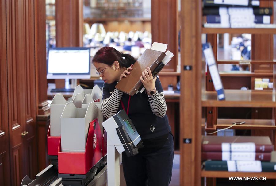 U.S.-NEW YORK-LIBRARY