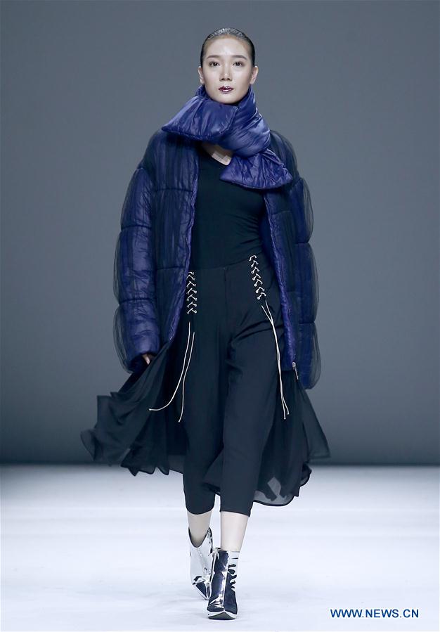 CHINA-BEIJING-GRADUATE FASHION WEEK (CN)