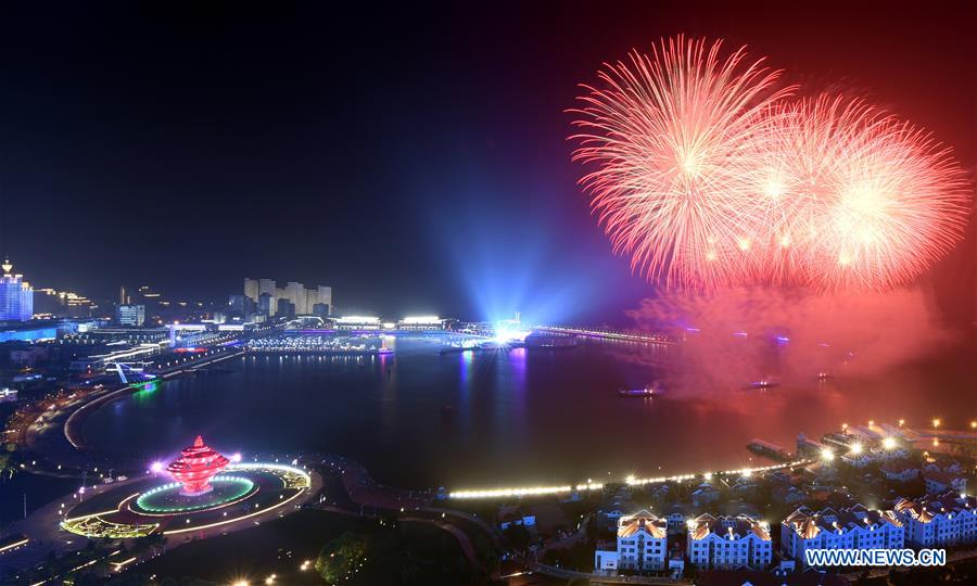 (SCO SUMMIT) CHINA-QINGDAO-SCO-LIGHTS-FIREWORKS-SHOW (CN)