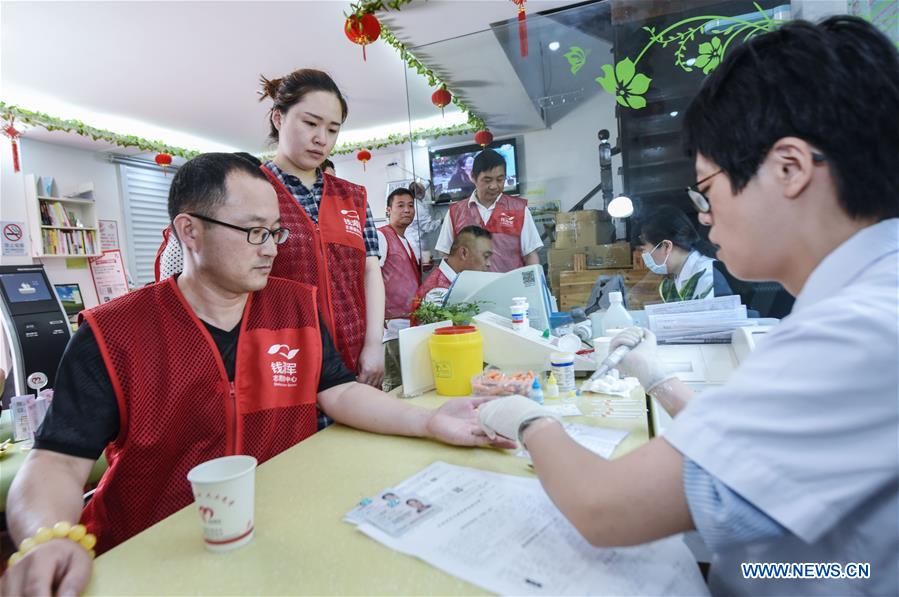 CHINA-ZHEJIANG-BLOOD DONATION (CN)