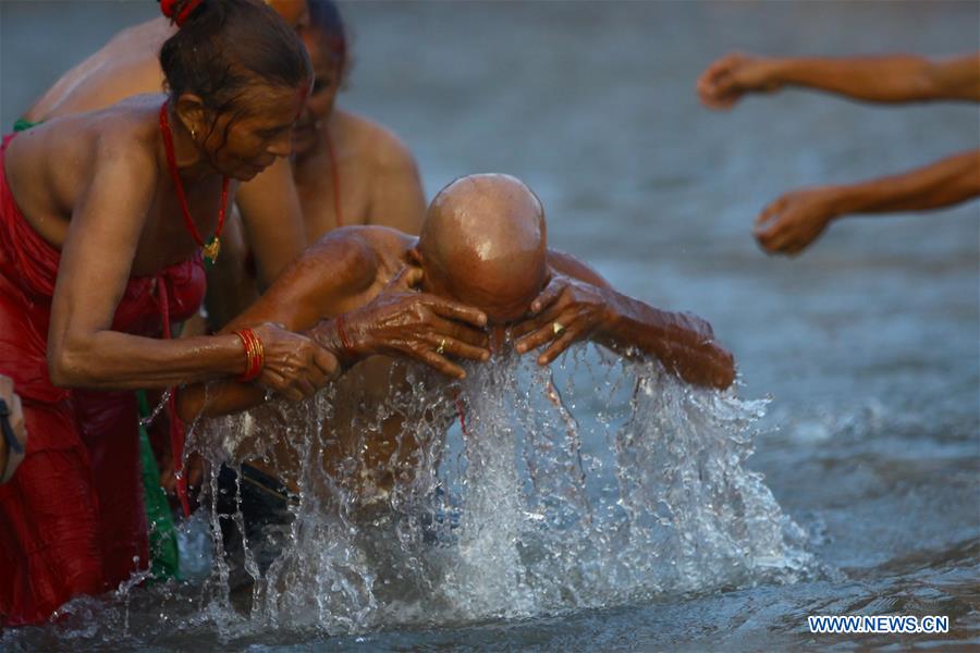 NEPAL-KATHMANDU-FATHER'S DAY