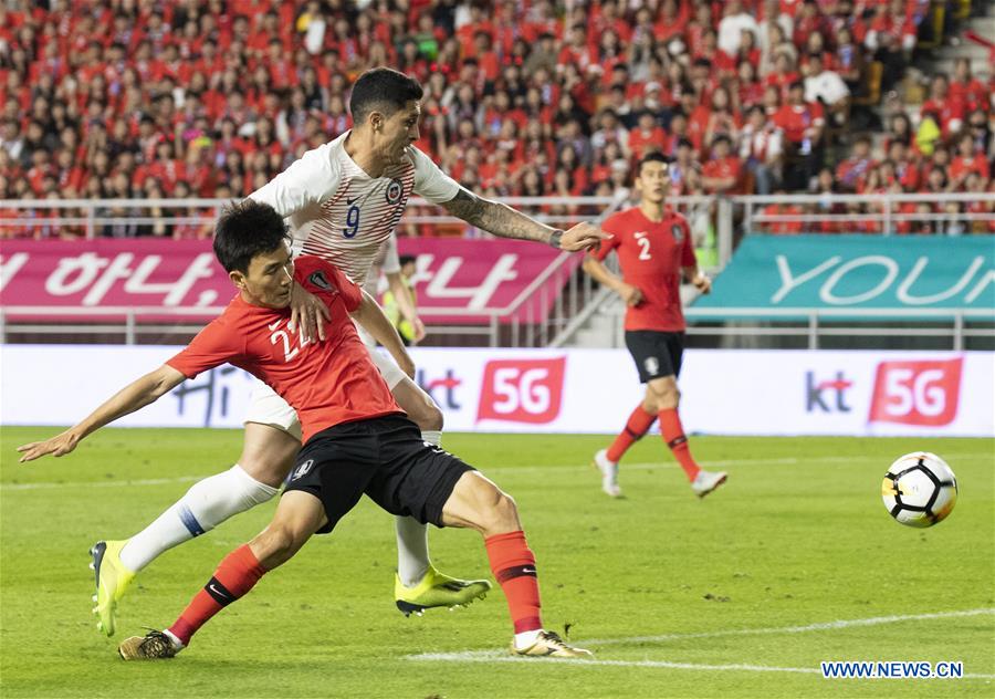 (SP)SOUTH KOREA-SUWON-SOCCER-FRIENDLY MATCH-SOUTH KOREA VS CHILE