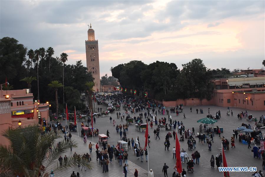 MOROCCO-MARRAKECH-JEMAA EL-FNAA SQUARE