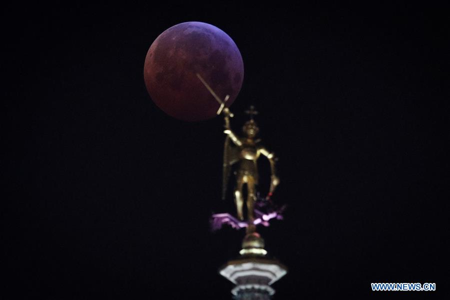 BELGIUM-BRUSSELS-TOTAL ECLIPSE OF MOON