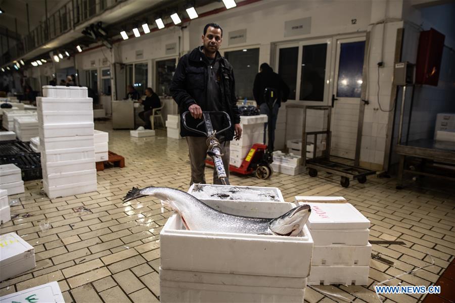 GREECE-PIRAEUS-FISHMARKET-KERATSINI