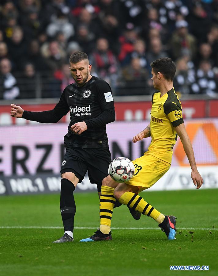 (SP)GERMANY-FRANKFURT-SOCCER-BUNDESLIGA-FRANKFURT VS DORTMUND