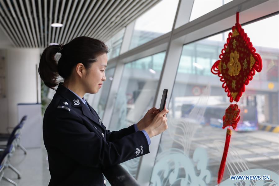 #CHINA-QINGDAO-SPRING FESTIVAL-POLICE (CN)