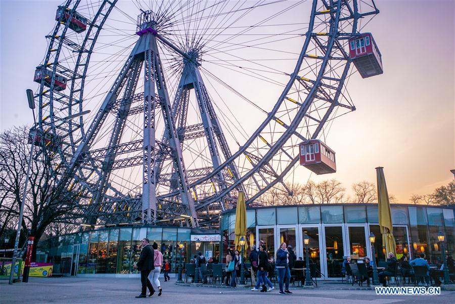 AUSTRIA-VIENNA-PRATER AMUSEMENT PARK-GIANT FERRIS WHEEL