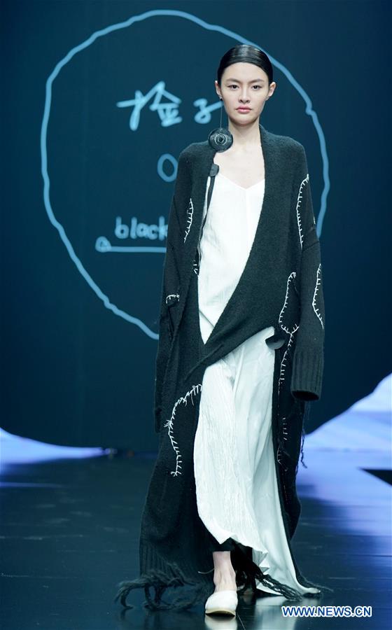 CHINA-BEIJING-FASHION WEEK-GAO JIANPING (CN)