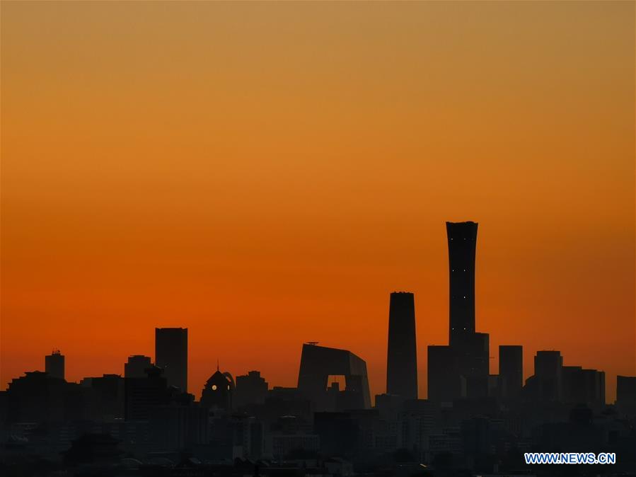 (BeijingCandid)CHINA-BEIJING-MORNING GLOW (CN)