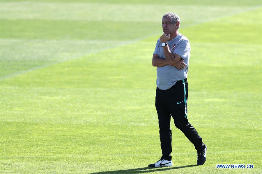 (SP)PORTUGAL-LISBON-FOOTBALL-TRAINING