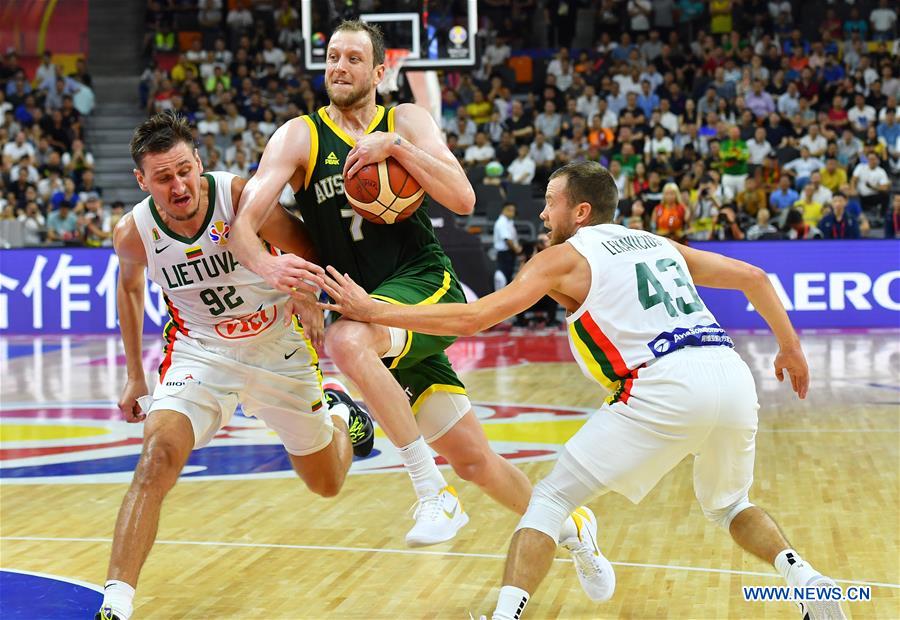 (SP)CHINA-DONGGUAN-BASKETBALL-FIBA WORLD CUP-GROUP H-LITHUANIA VS AUSTRALIA (CN)