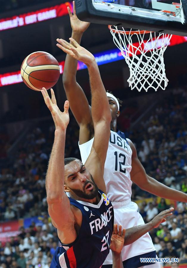 (SP)CHINA-DONGGUAN-BASKETBALL-FIBA WORLD CUP-QUARTER FINAL-USA VS FRANCE (CN)