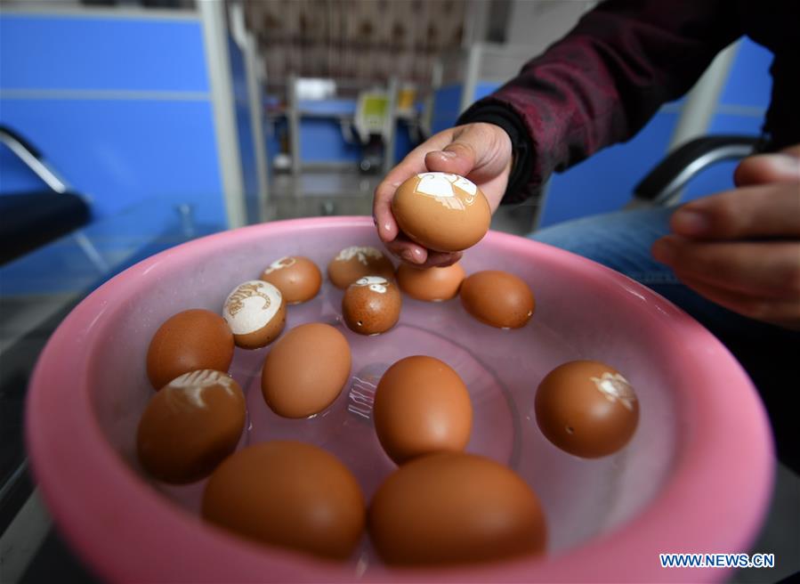 CHINA-JIANGXI-INTANGIBLE CULTURAL HERITAGE-EGG CARVING (CN)