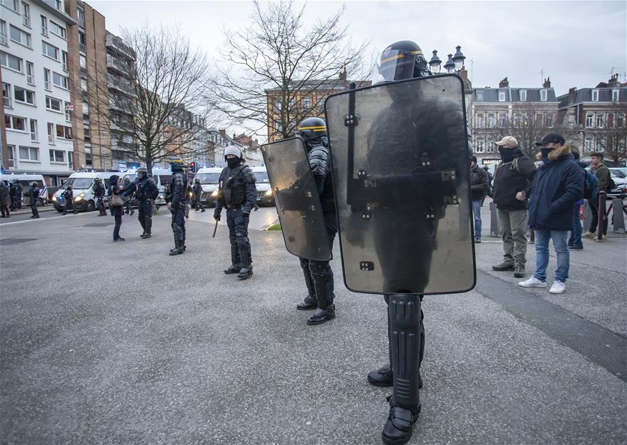 FRANCE-STRIKE-PENSION REFORM