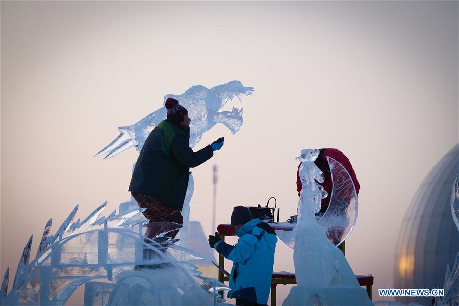 CHINA-HARBIN-ICE SCULPTURE-COMPETITION (CN)