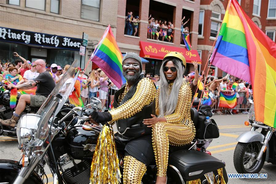 U.S.-CHICAGO-PRIDE PARADE