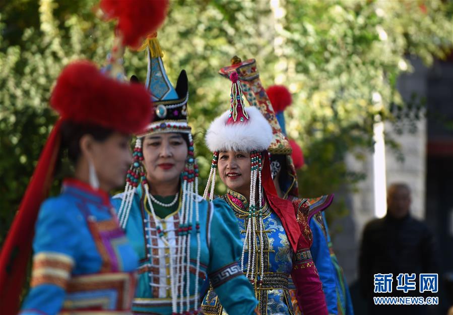 （圖文互動·各民族團結互助）（1）民族一家親　濃濃團結情——呼和浩特市清泉街社區(qū)民族團結工作側記