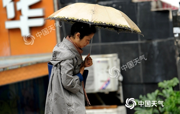 臺(tái)風(fēng)雨“侵?jǐn)_”華東沿海 北方緩升溫多地將回歸30℃