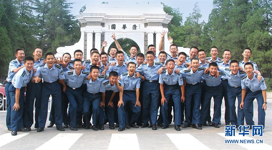 （人民空軍70年·圖文互動）（5）我愛祖國的藍天——空軍強軍主題紀念封8張“同框照”背后的故事 