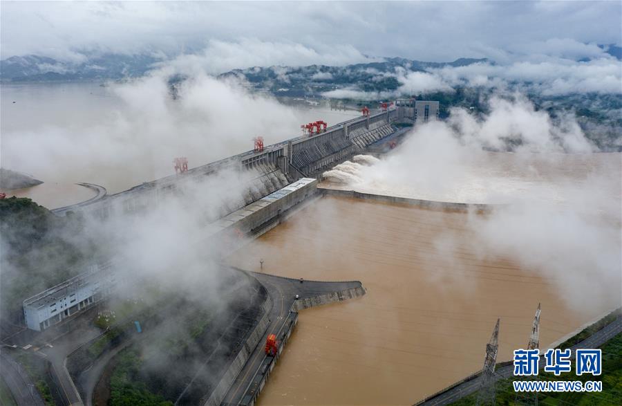 #（防汛抗洪）（1）今年入汛以來(lái)最大洪水抵達(dá)三峽 流量超6萬(wàn)立方米/秒